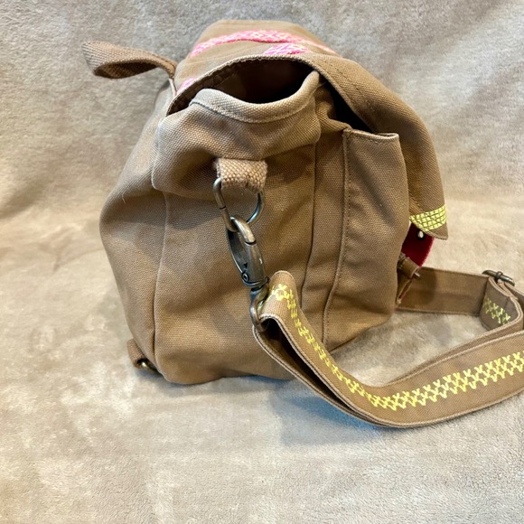 American Girl Lea Clark Tan Brown Canvas Embroidered Messenger Bag Backpack - Picture 3 of 11
